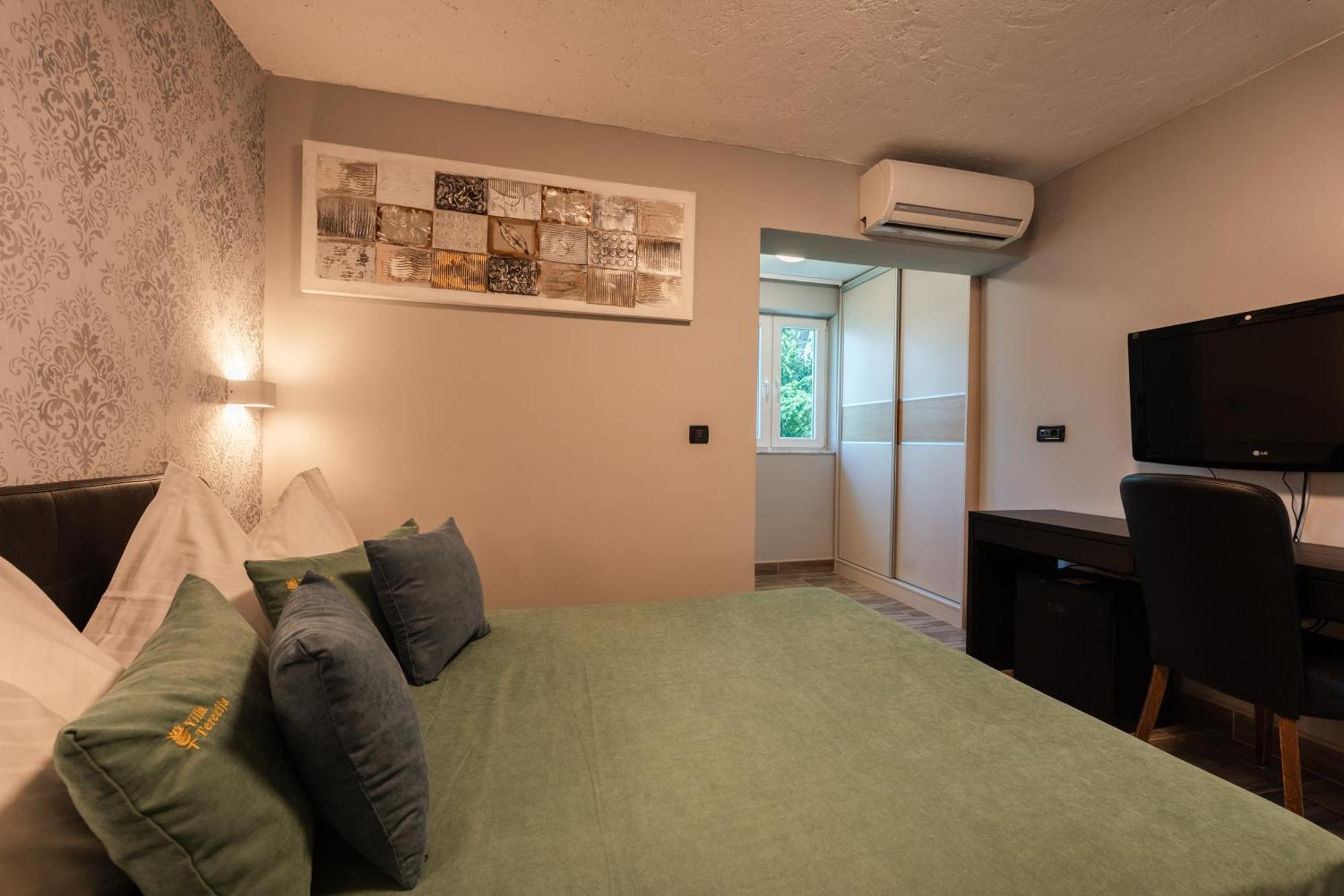 באסקה Bed & Breakfast Villa Terezija מראה חיצוני תמונה