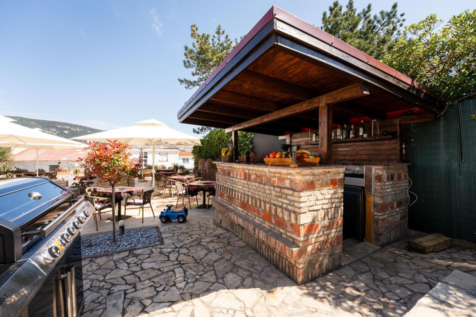באסקה Bed & Breakfast Villa Terezija מראה חיצוני תמונה