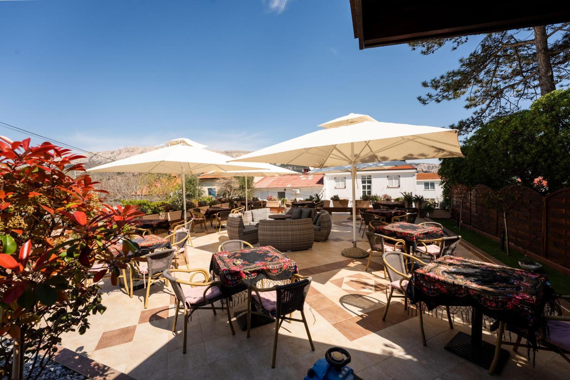 באסקה Bed & Breakfast Villa Terezija מראה חיצוני תמונה